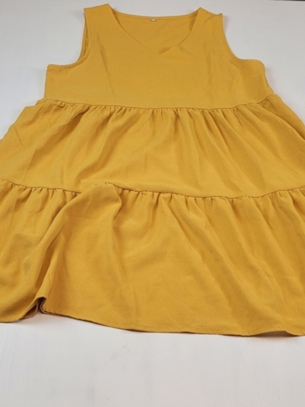 Sleeveless Tiered Midi Dress in Yellow Large
